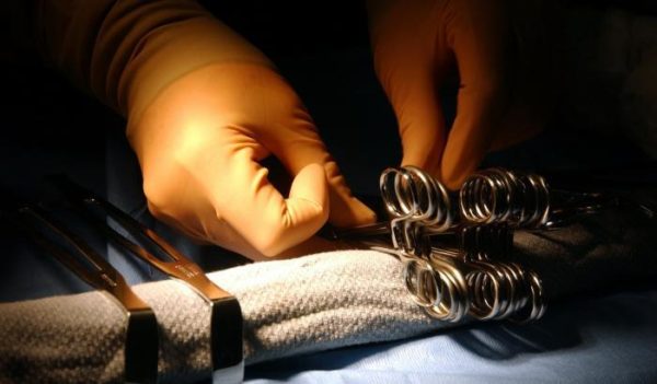 Bambino di 5 anni residente a Scandiano (RE) muore dopo circoncisione in casa