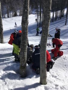 Incidente sciistico sull’Appennino reggiano: 13enne ferito a seguito di caduta accidentale