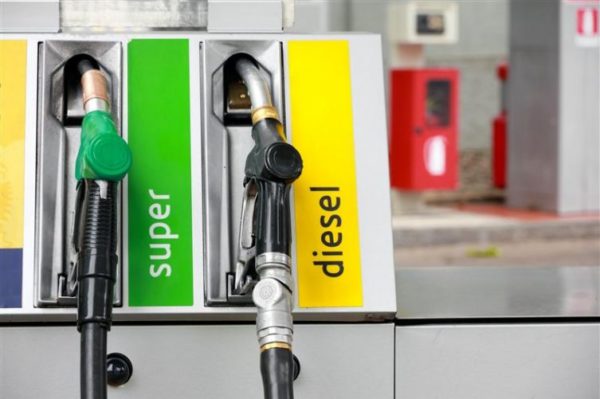 La lista dei distributori aperti a Reggio Emilia il 20 e 21 aprile