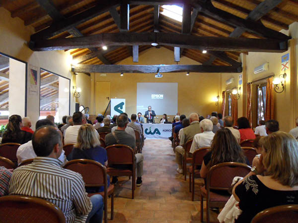 “L’invaso sull’Enza non sarà l’unico. In progetto una rete di bacini”, cento cittadini al convegno organizzato da Cia Reggio