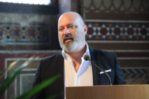 “Angeli e Demoni”. Bonaccini: “Fatti ignobili, se accertati punire i colpevoli senza sconti per nessuno. Regione parte lesa, ci costituiremo parte civile. No a speculazioni politiche”