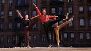 Con “West side story” al via in piazza Prampolini il “Cinema sotto le stelle”. Il programma completo