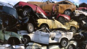 False demolizioni auto: una persona denunciata