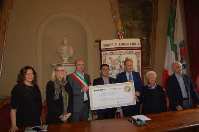Cina - consegna assegno Mire (8.11.19) 1