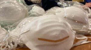 Aggiornamento Coronavirus: 8.535 positivi in Emilia-Romagna (+980). I casi lievi in isolamento a domicilio sono 3.669 e 423 le guarigioni (+74). Arrivate oltre 670mila mascherine, 22mila guanti sterili e migliaia di copricapo e copriscarpe. Realizzato in tempi record l’ospedale da campo di Piacenza