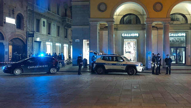 Reggio Emilia 259 Sparatoria Piazza del Monte