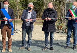 Scandiano, messi a dimora due alberi per ricordare Rita Levi Montalcini e Giovanna Paroli