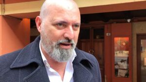 Stefano Bonaccini a Carta Bianca: “Il PD non può fare politica parlando dei suoi dirigenti”