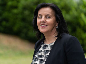 Il ritorno al potere dei talebani in Afghanistan, l’assessora Lori: “Un terribile passo indietro che rischia di pesare soprattutto sulle donne”