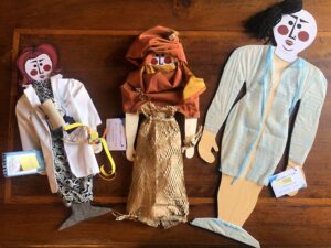 “Una bambola dal grande cuore”. Dalla mostra diffusa in centro storico al grande evento finale in piazza Prampolini