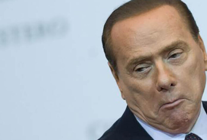 Berlusconi 33 Smorfia