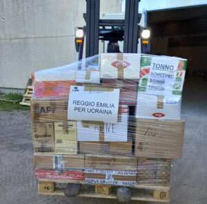 Partito da Reggio Emilia il quinto TIR di aiuti all’Ucraina