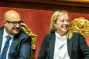 L’app18 rimodulata sulla base del reddito. Si son svegliati socialdemocratici….