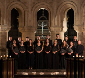 Serata indimenticabile al Teatro Valli con la polifonia spagnola del ‘500. In scena il coro Tenebrae