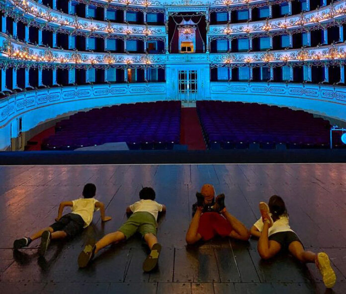 Teatro Valli 2023 - 13 Bambini