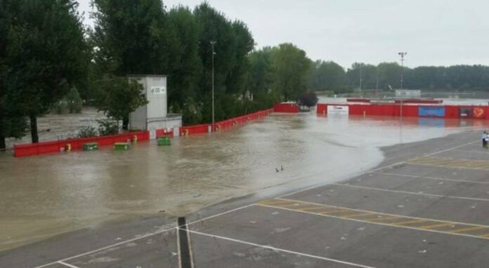 Imola 2023 - 01 Allagamenti Maltempo Autodromo