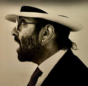 Il regista Jonny Costantino a Scandiano. Presenterà la proiezione del documentario Dallarte