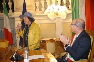 Conferita a Zucchero Fornaciari la cittadinanza onoraria di Reggio Emilia