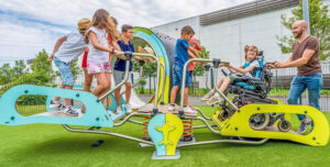 Reggio Emilia. Il Parco Noce area verde pienamente accessibile a persone con disabilità, bambini e ipovedenti