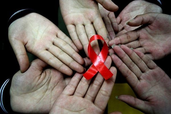 aids-milano-00-e1543661767224