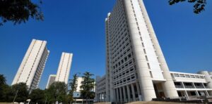 Università e ricerca. Esperti in contrasto al cambiamento climatico, gestione delle emergenze, prevenzione, messa in sicurezza del territorio e delle comunità: aperto un bando della Regione per finanziare, con 2 milioni di euro, 23 nuove borse di dottorato