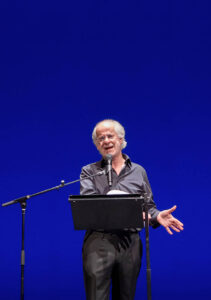 “Tre modi per non morire. Baudelaire, Dante, i Greci” all’Arena del Sole c’è Toni Servillo