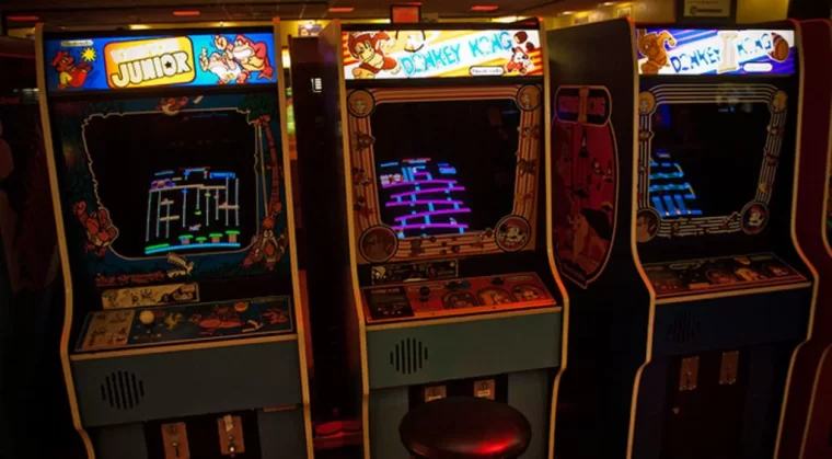 Giochi, dal Consiglio di Stato stop alla chiusura di una sala giochi a Reggio Emilia: “Il Comune effettui maggiori verifiche”