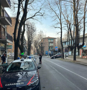 Droga rinvenuta in stazione in un pacchetto di sigarette. Indagini