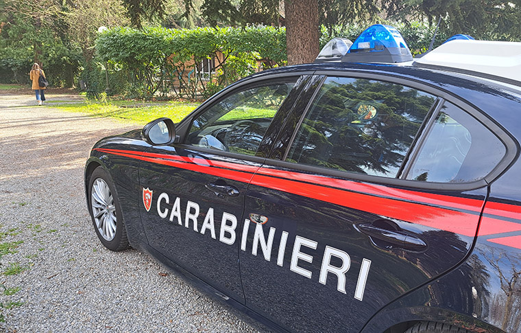 Assalto al Bancomat con esplosione. Carabinieri in azione a Casalgrande