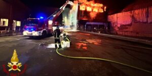 Incendio in via Due Canali. Prosegue regolarmente il servizio di refezione e mensa nelle scuole 6-14 anni