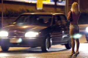 Arriva il codice Ateco per prostitute ed escort, anzi no. Non è vero: siamo un paese che non sa quello legge e scrive