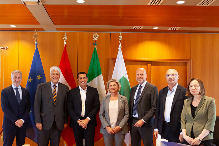 Relazioni internazionali. Il presidente de Pascale ha ricevuto il console generale dell’Austria Wolfgang Lukas Strohmayer e il console commerciale Christoph Plank