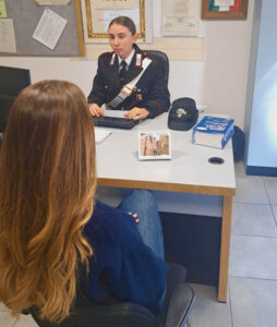 Violenza domestica a Reggio Emilia: 57enne denunciato per lesioni aggravate e sottoposto a misura cautelare