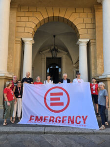 Festival “La Voce”, sventola dal Palazzo Comunale la bandiera di Emergency