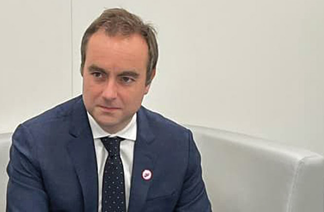 Sébastien Lecornu 2025 - 01