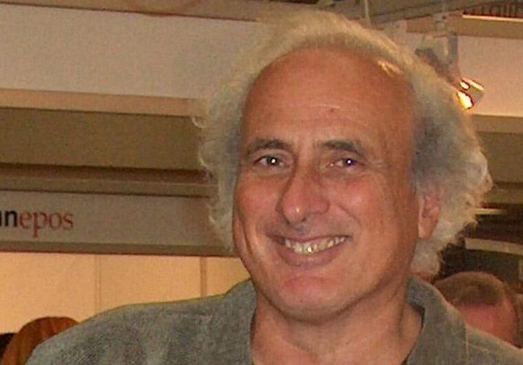 Stefano Benni. Le sue parole all’ingresso della Regione Emilia-Romagna.
